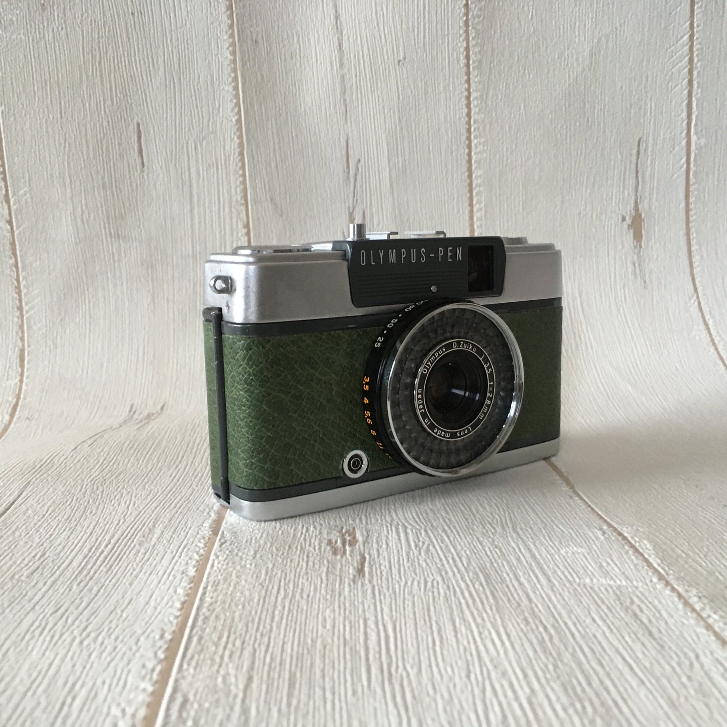 olympus film camera pen ee-2