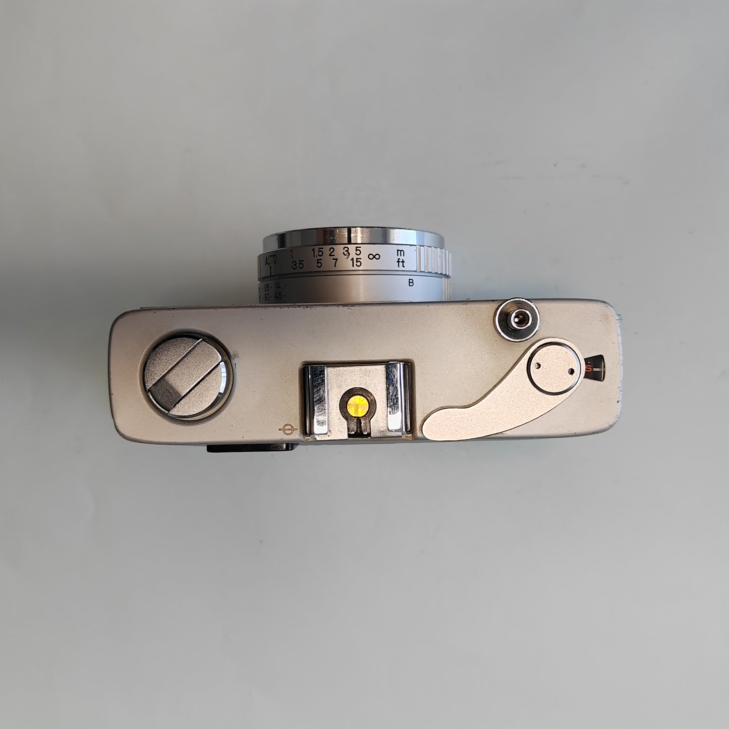 Vintage 35mm Film Camera KONICA C35 | Matcha Green Leather