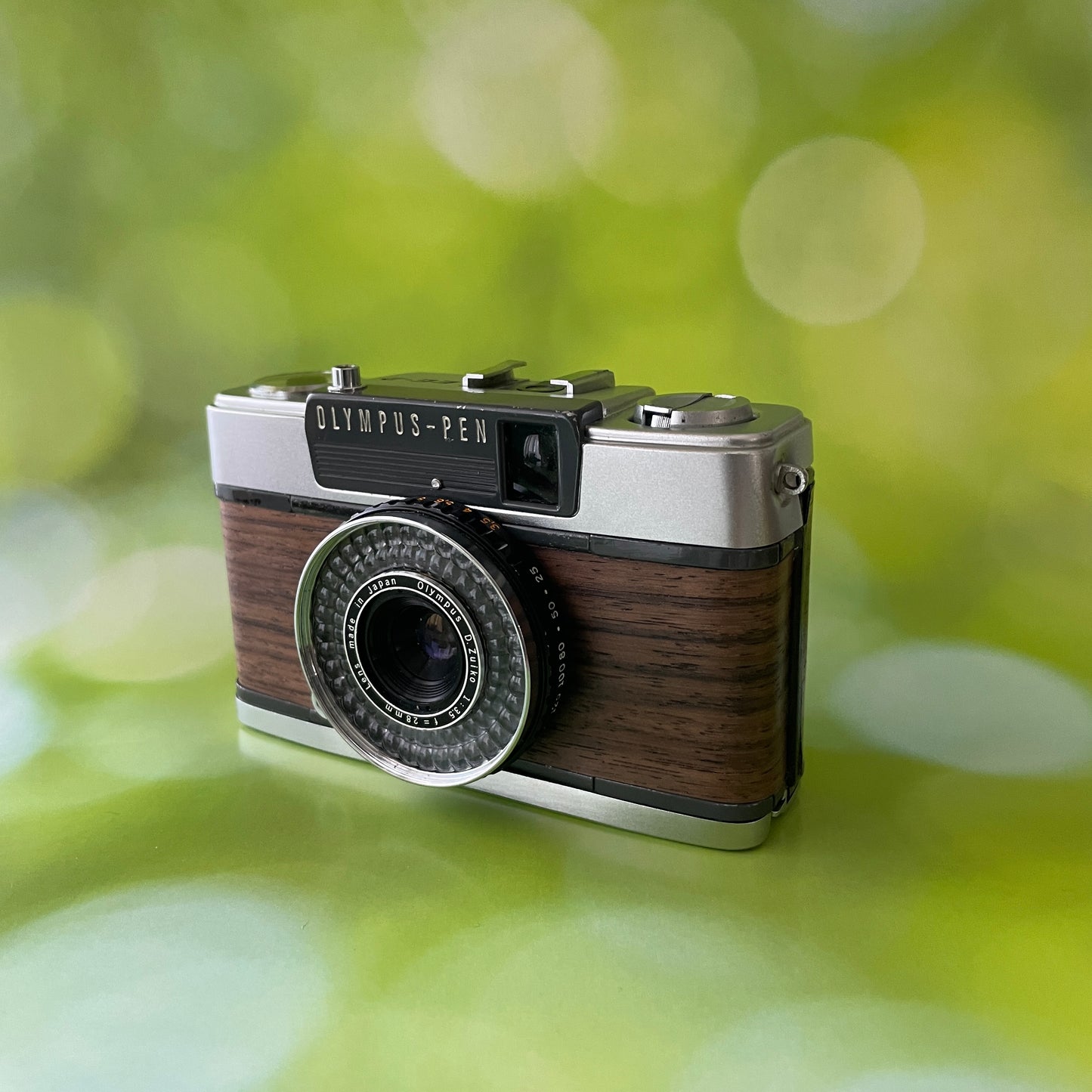 olympus film camera pen ee-2