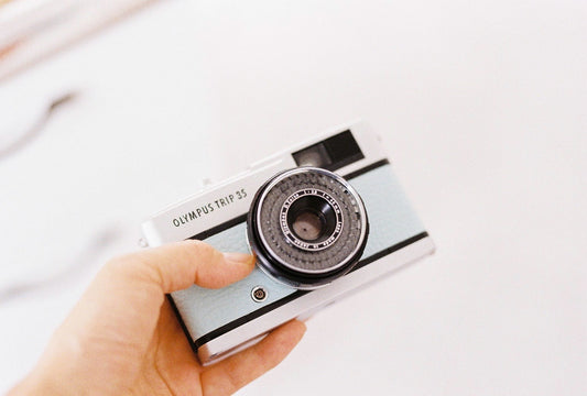 Why the Olympus Trip 35 Doesn't Need Batteries: The Selenium Photocell Mechanism