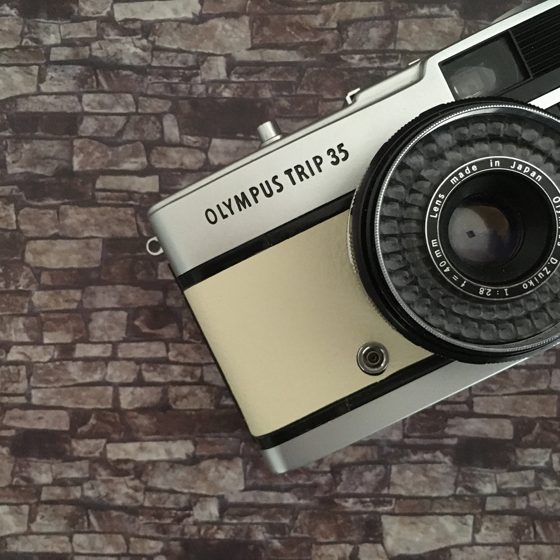 Detailed Information on the Olympus Trip 35