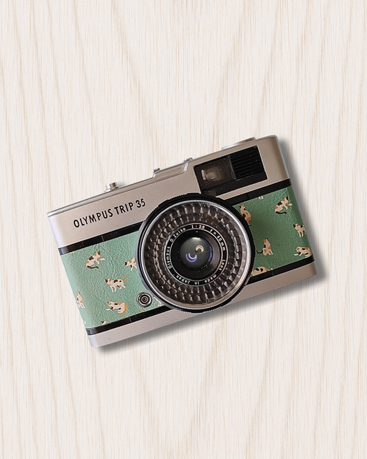 Vintage Film Camera Olympus Trip 35 35mm | Cat-Pattern Green Leather