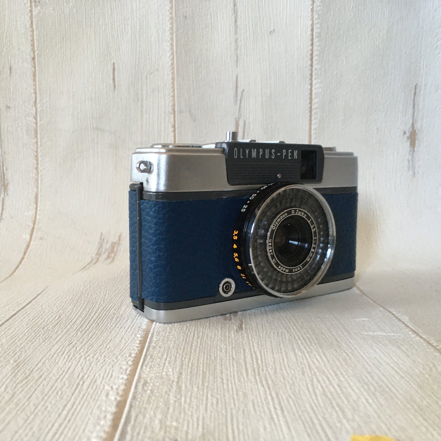 Olympus PEN EE-2 Vintage 35mm Film Camera | Deep Blue