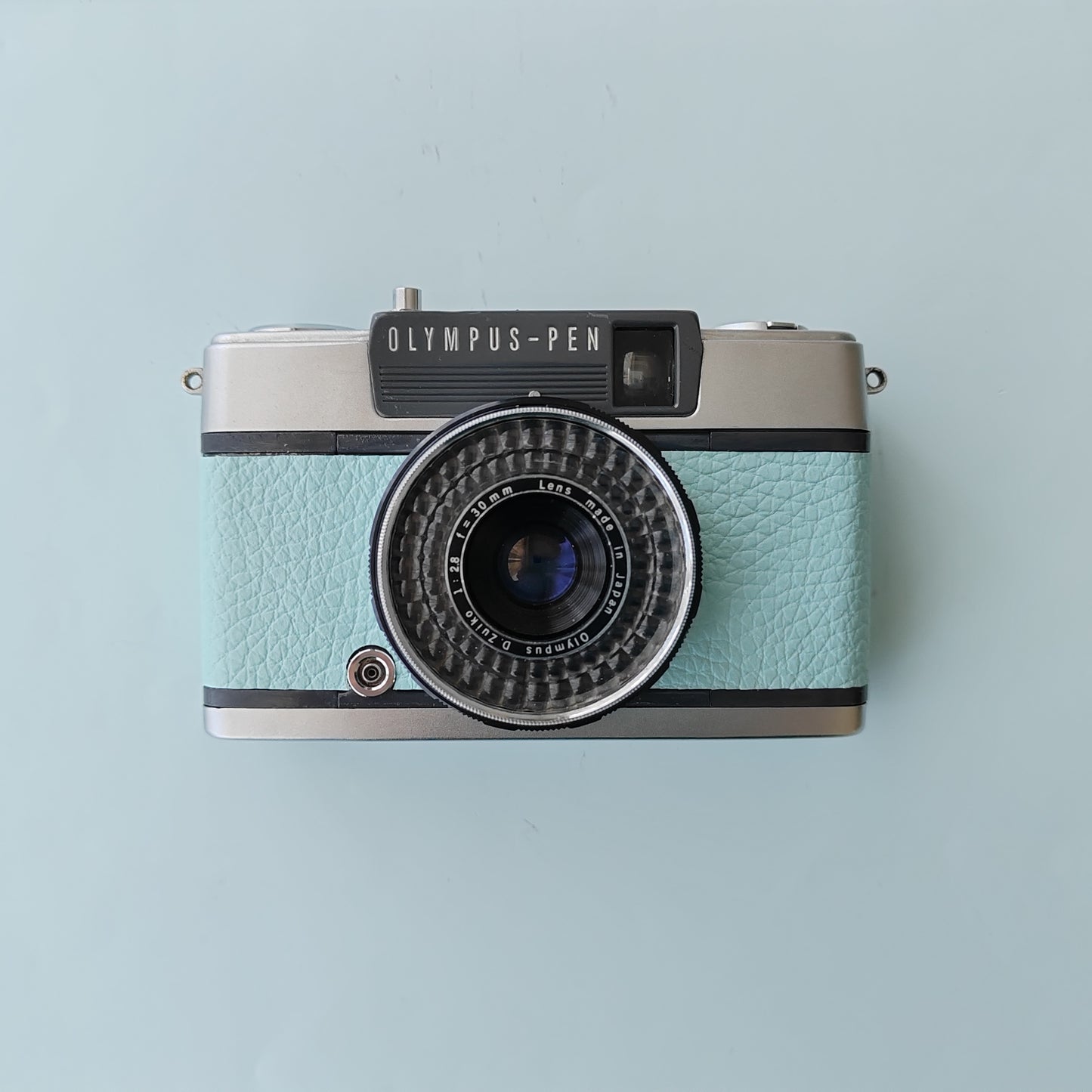 Vintage Film Camera Olympus PEN EES-2 35mm | Mint Blue