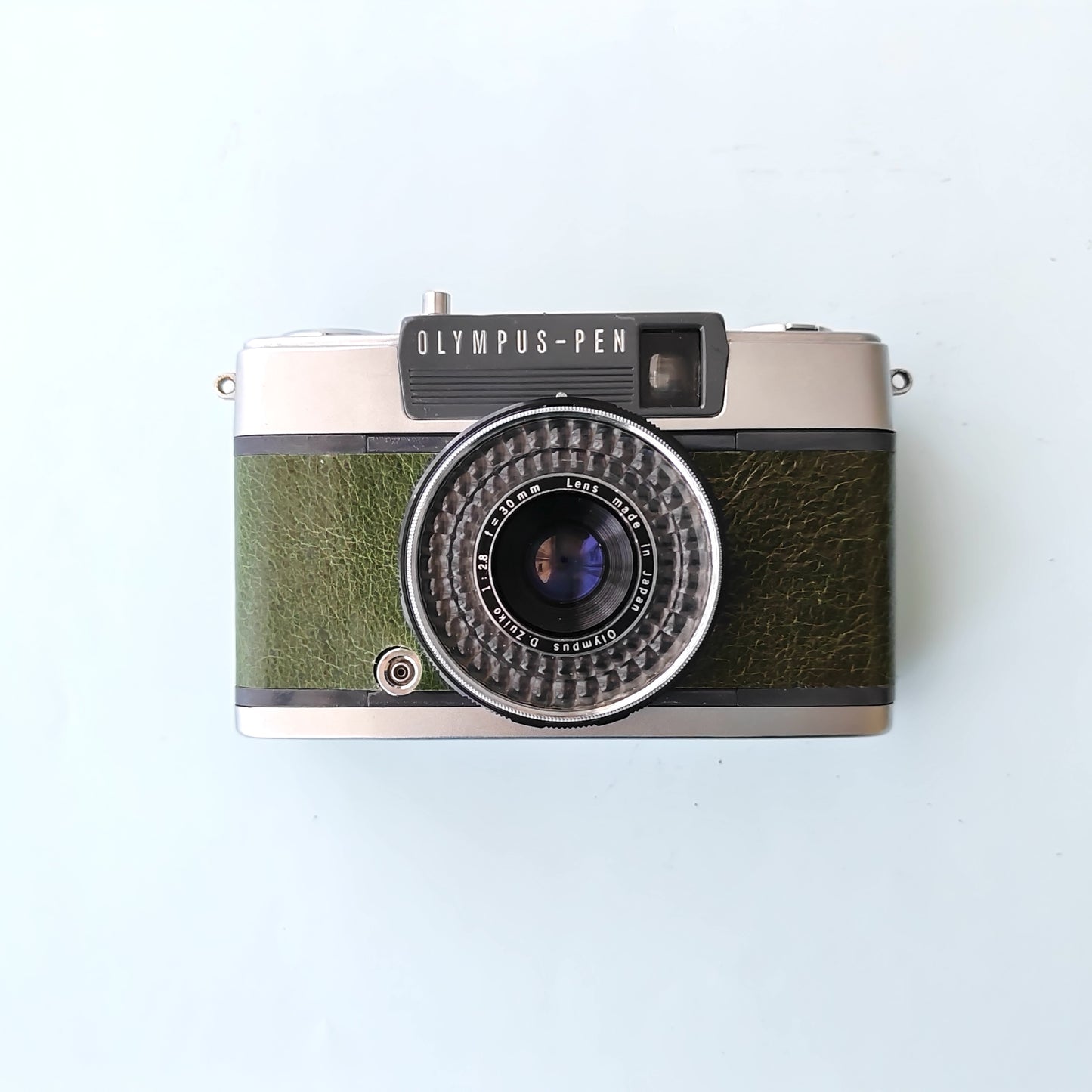 Vintage Film Camera Olympus PEN EES-2 35mm | Matcha Green