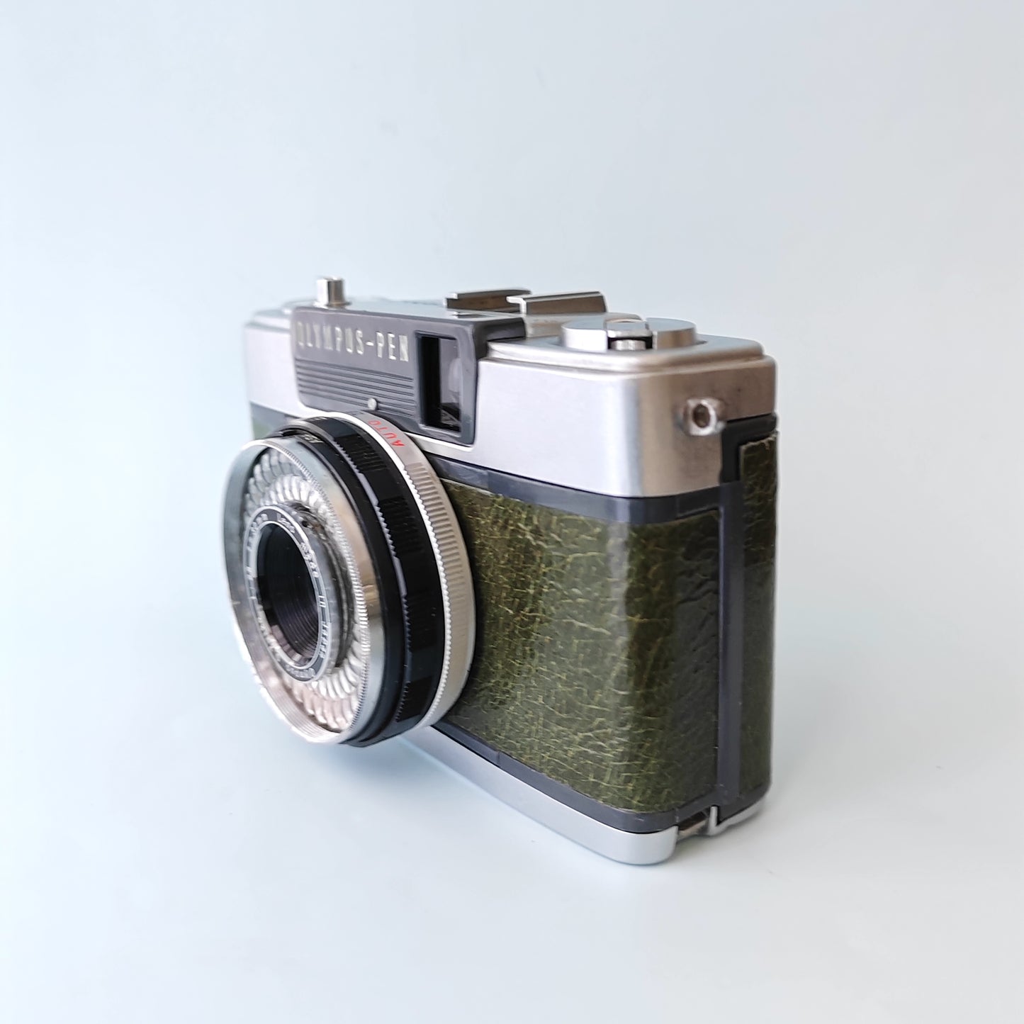 Vintage Film Camera Olympus PEN EES-2 35mm | Matcha Green