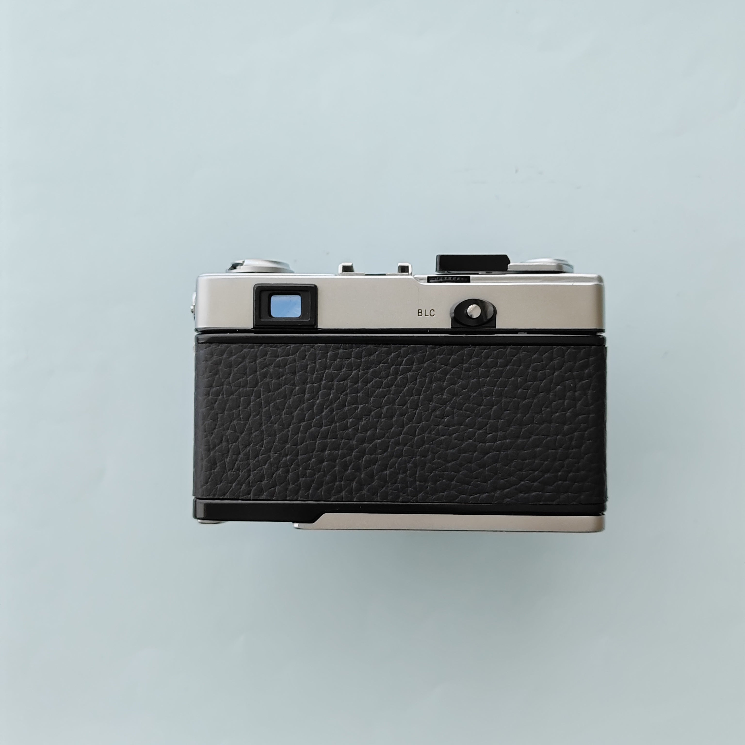 Olympus DC 35 with Midnight Black Leather – Contrail Film Camera