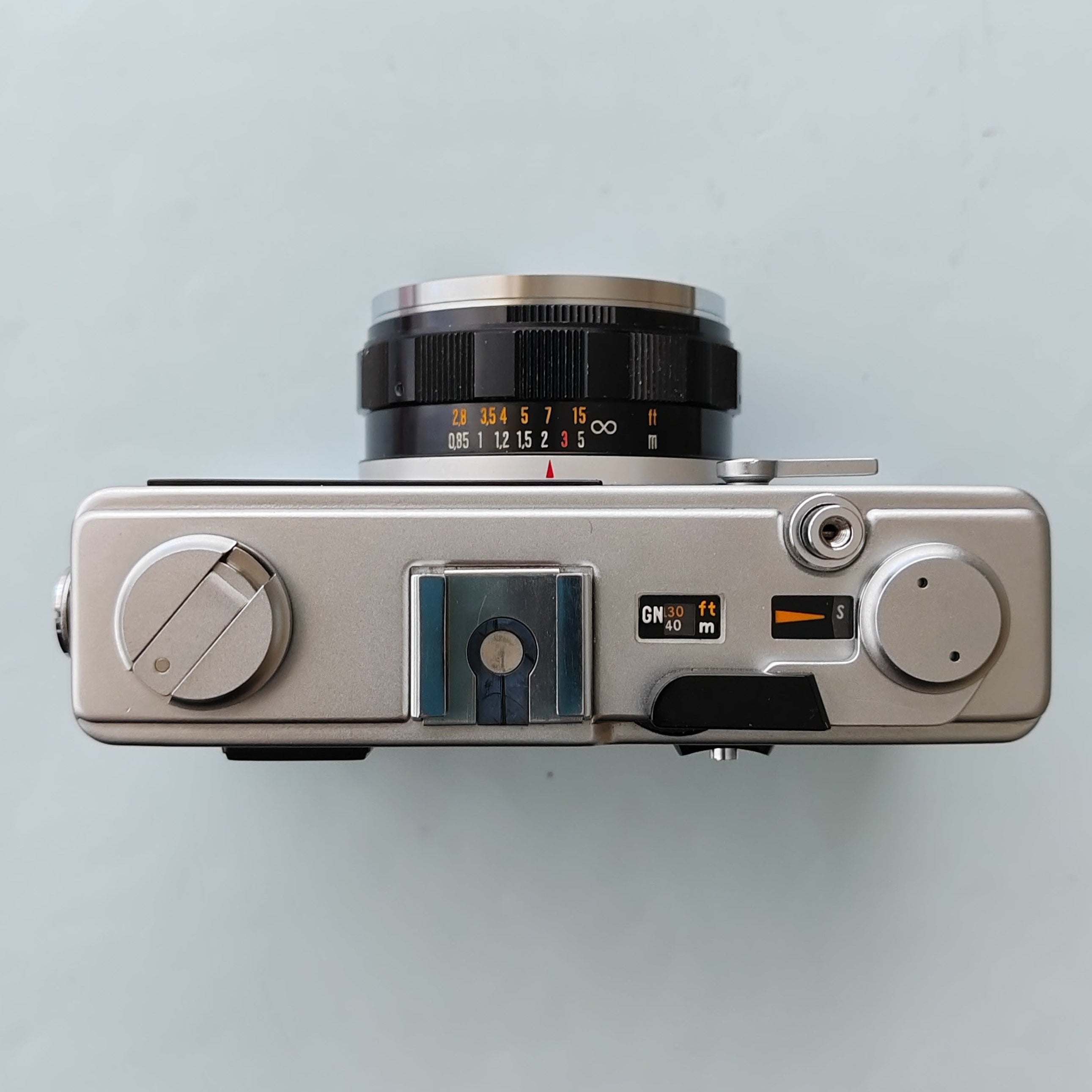 Olympus DC 35 with Midnight Black Leather – Contrail Film Camera