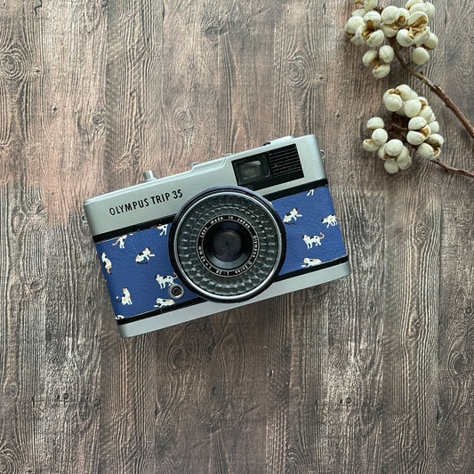 Olympus  TRIP35  with cat pattern blue leather