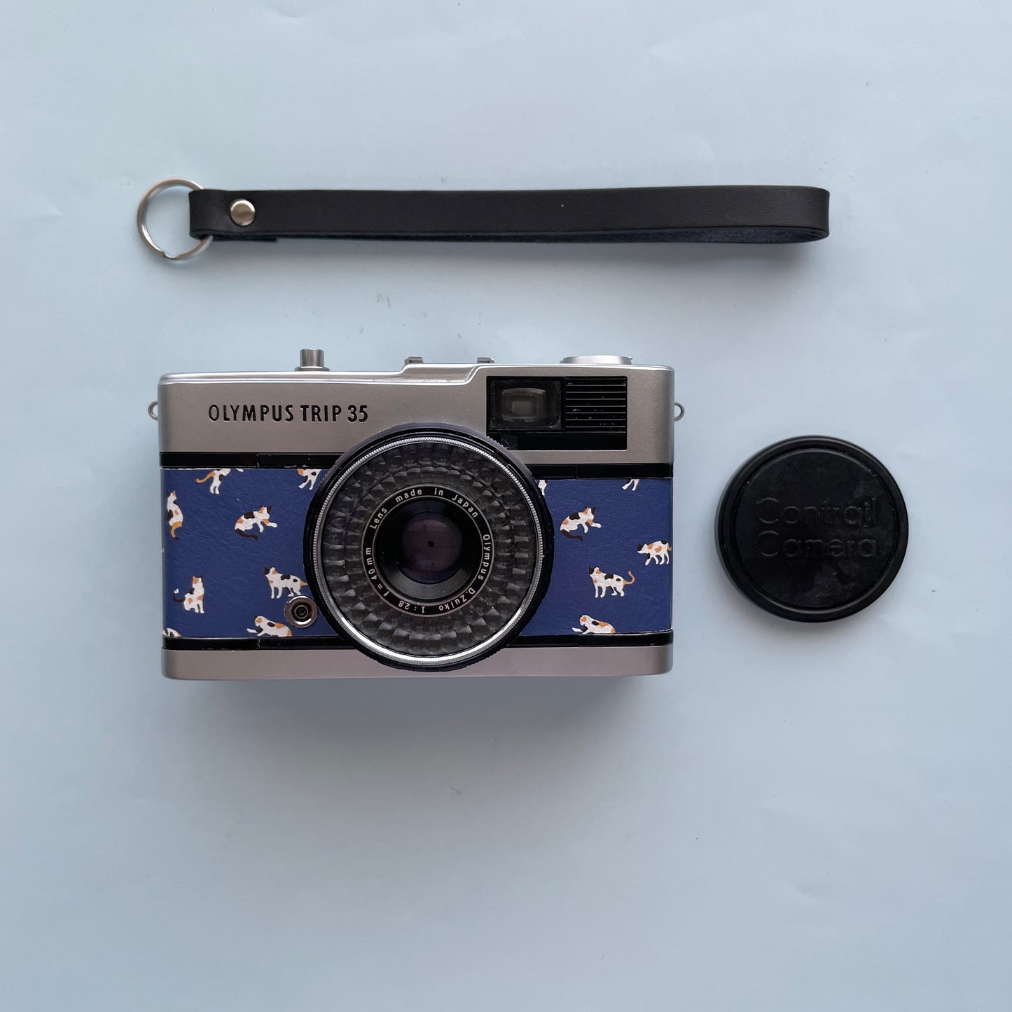Olympus  TRIP35  with cat pattern blue leather