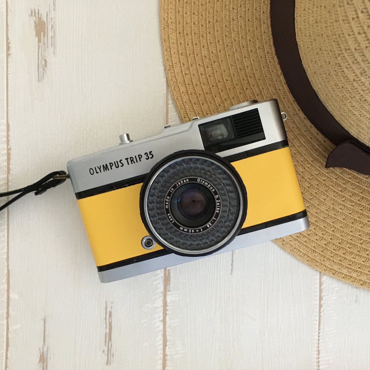 Olympus TRIP35 with yellow lether