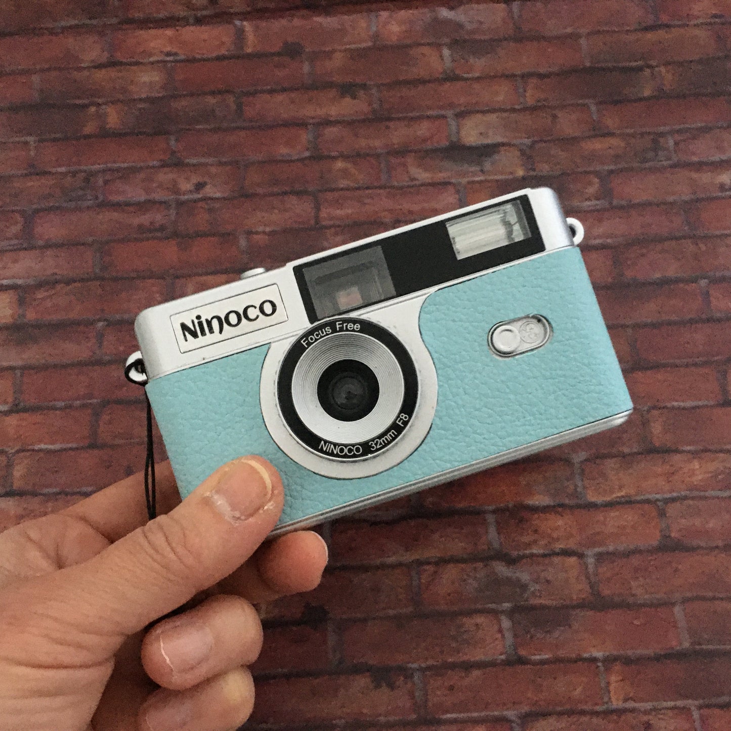 Point & shoot ! Brand new 35mm film camera with mint blue leather
