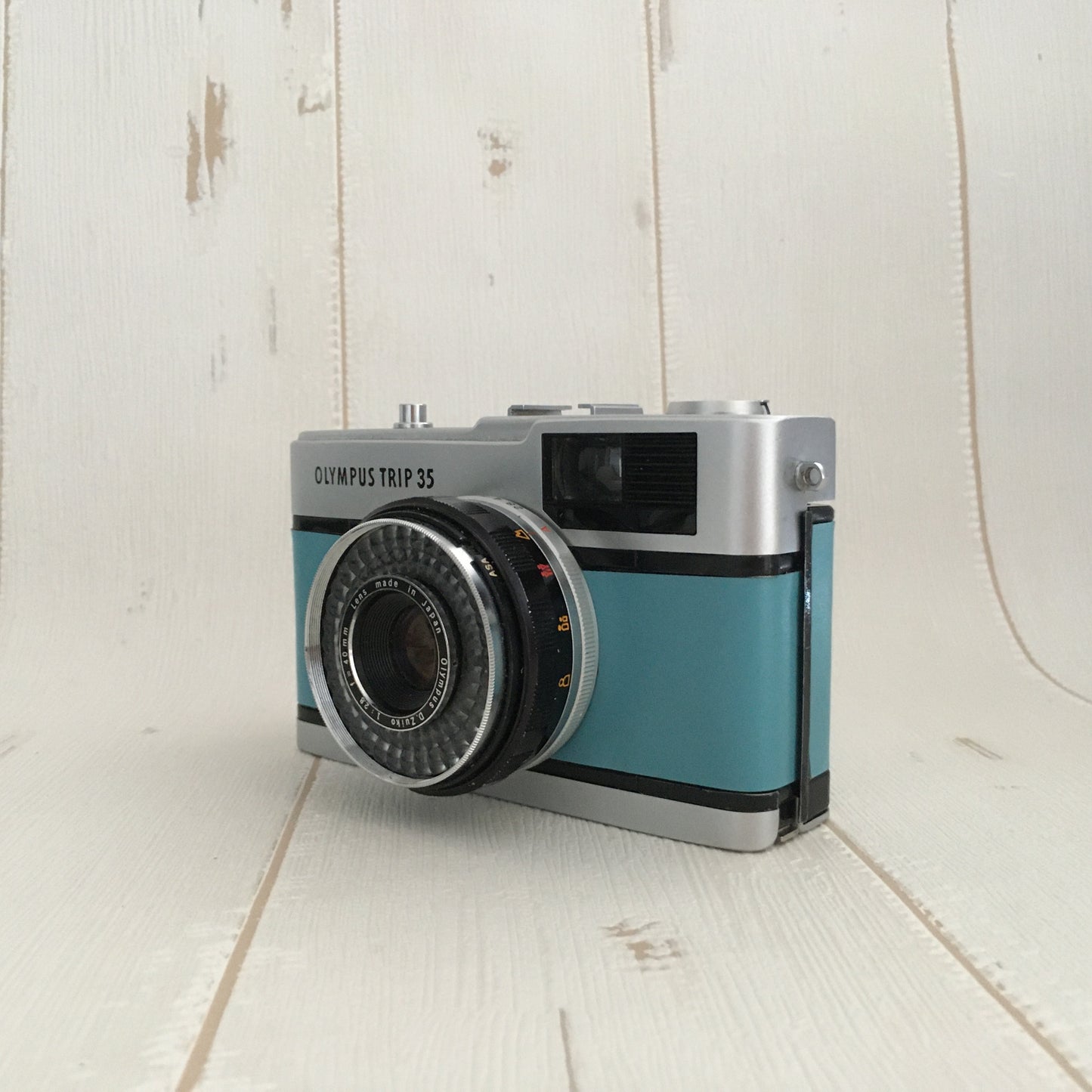 Olympus TRIP35  with saxe blue leather